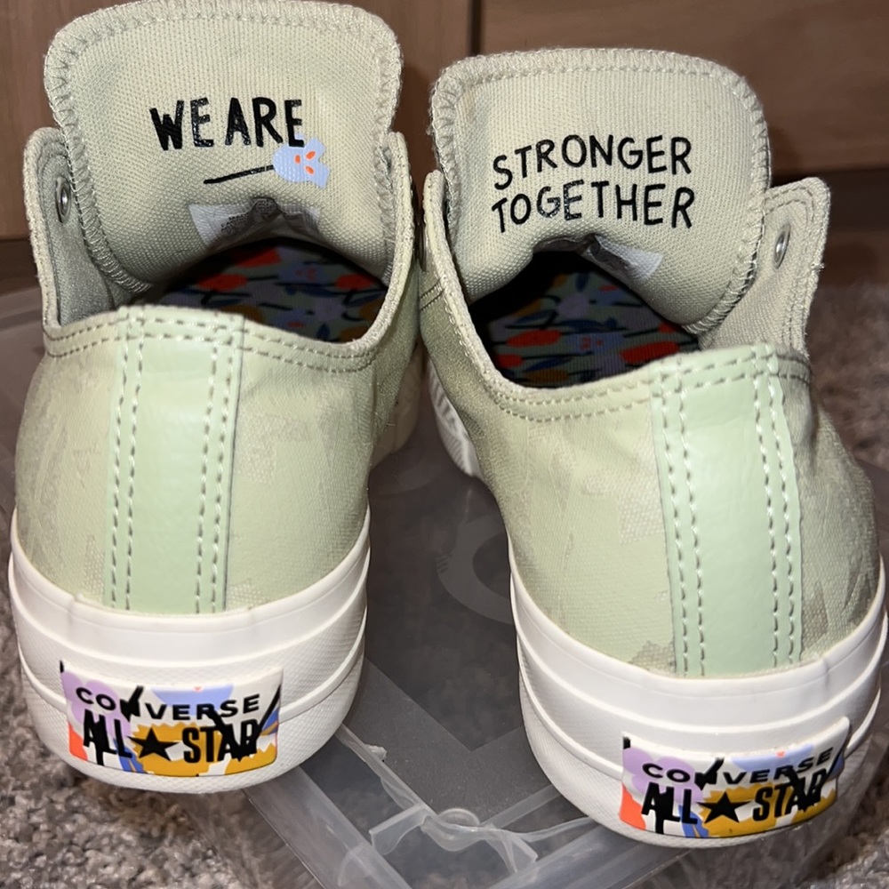 Converse Sage Floral Sneakers